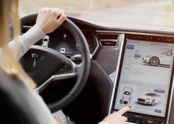 Elon musk câmaras tesla