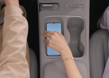 Nio phone (1)