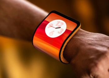 Motorola surpreende com smartphone dobrável e inteligência artificial motoai