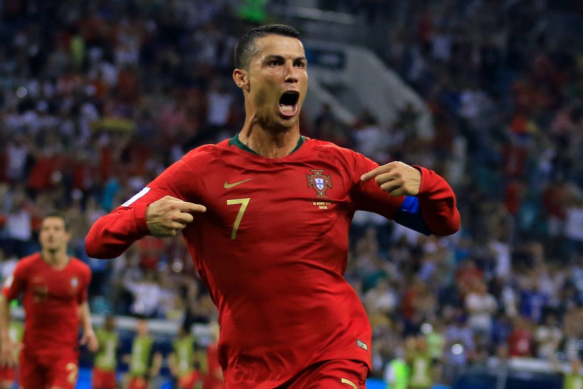 Google: Cristiano Ronaldo foi o atleta mais pesquisado nos últimos 25 anos  - CNN Portugal