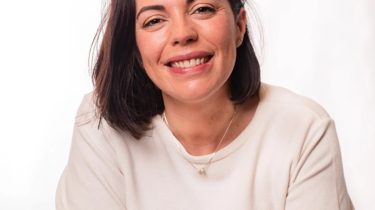 Aroa ruzo nomeada country manager em portugal da schneider electric