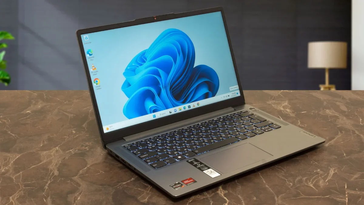 Lenovo ideapad slim 3 gen 8